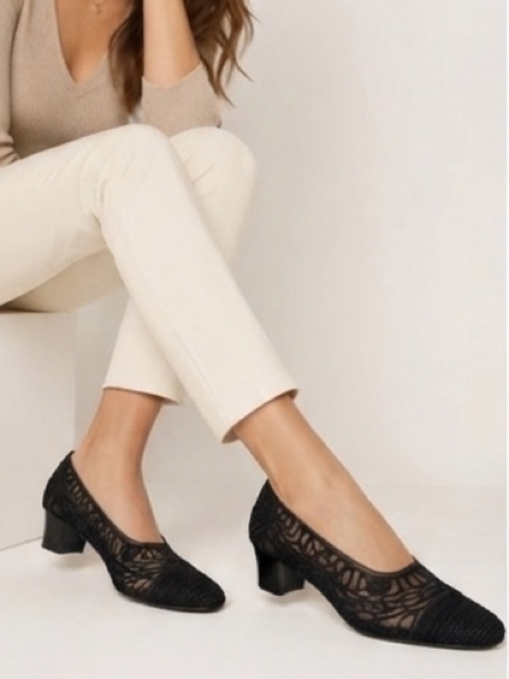 VTG 90s Sesto Meucci Black Mesh Lace Embroidery Pumps Size 8.5 N Vintage Rare